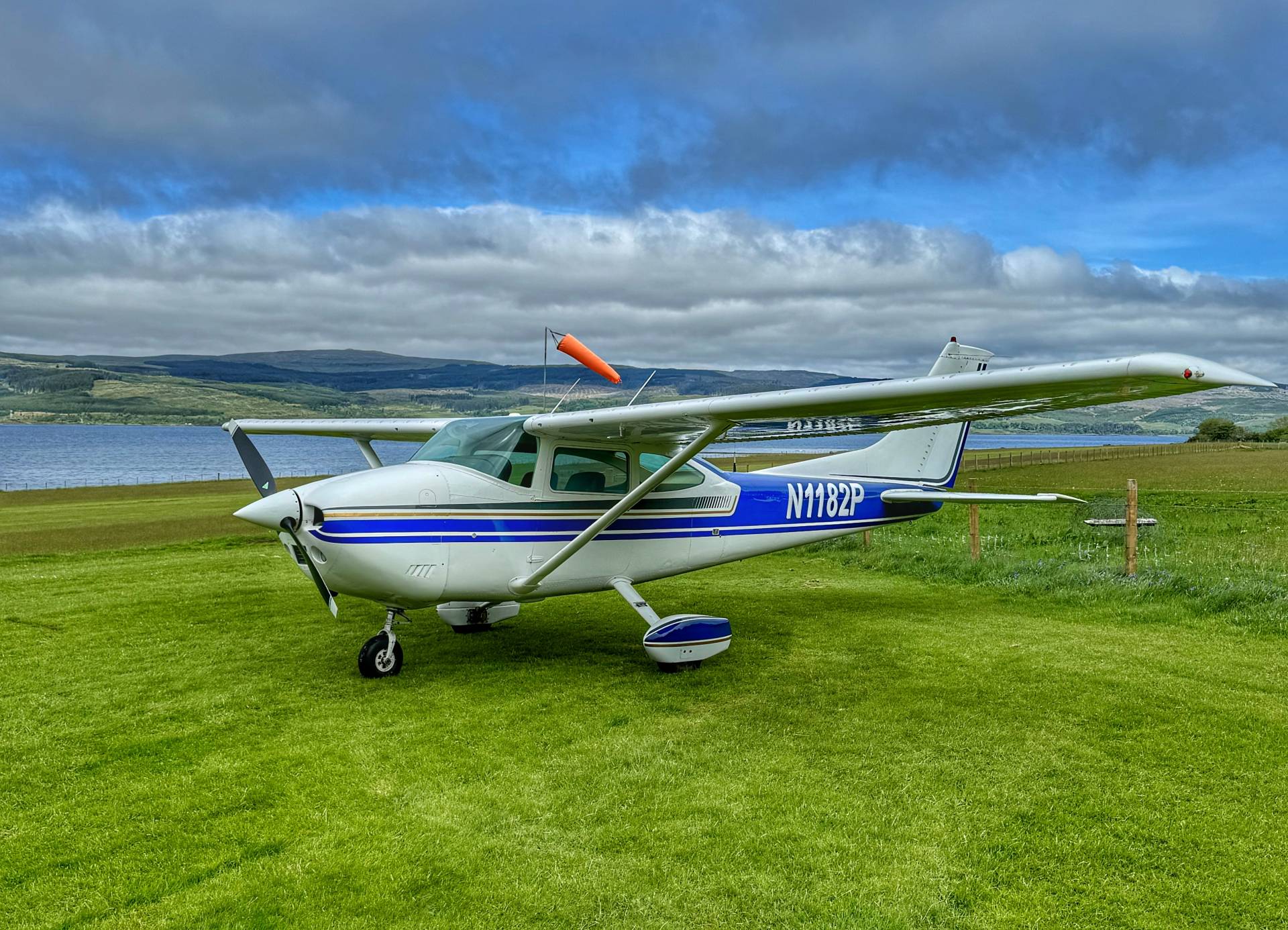Cessna 182 Skylane P
